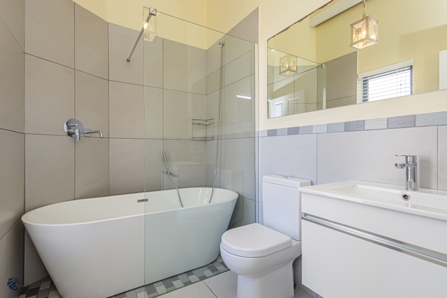 3 Bedroom Property for Sale in Waterfront Western Cape